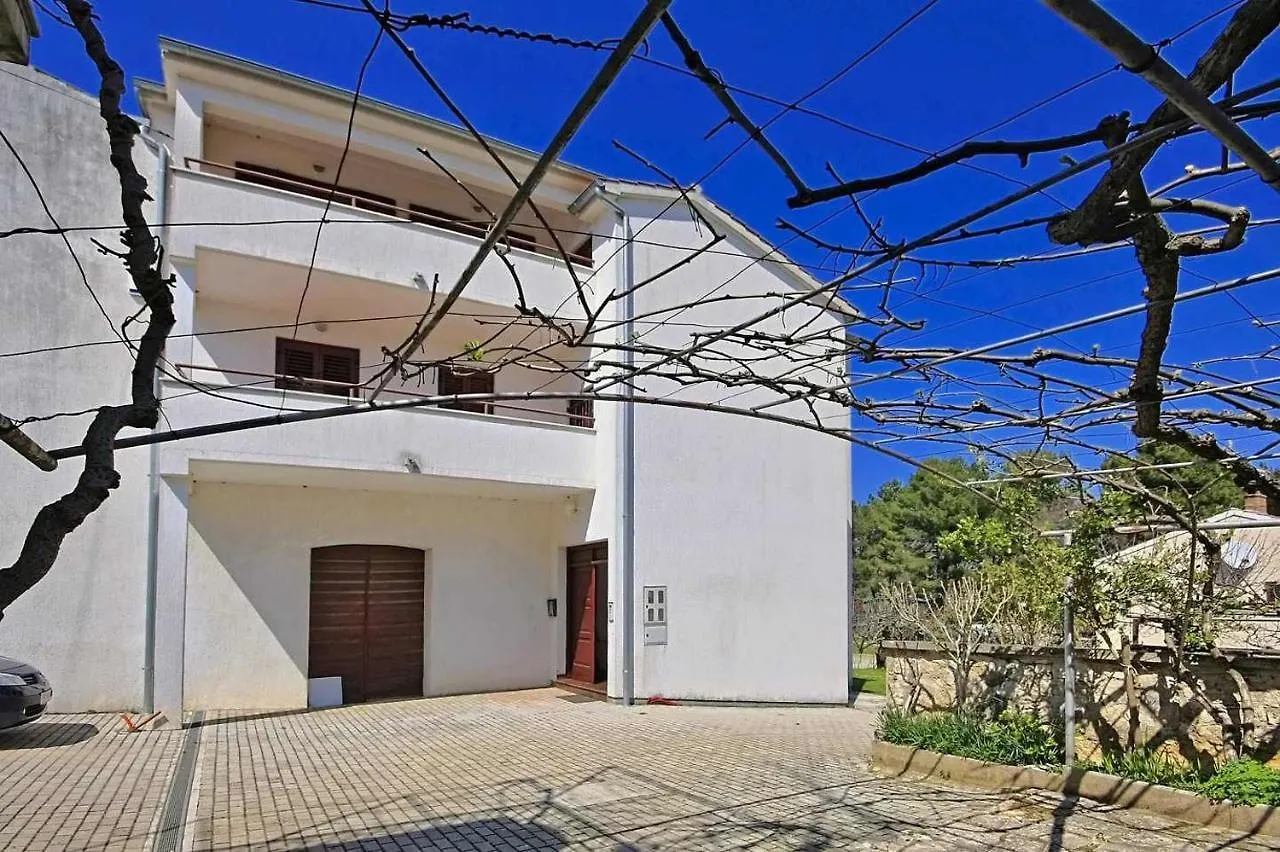 Studio Uli Apartment Funtana Croatia