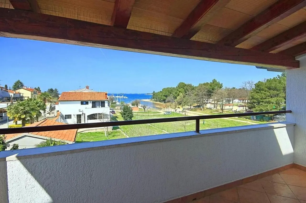 Studio Uli Apartment Funtana